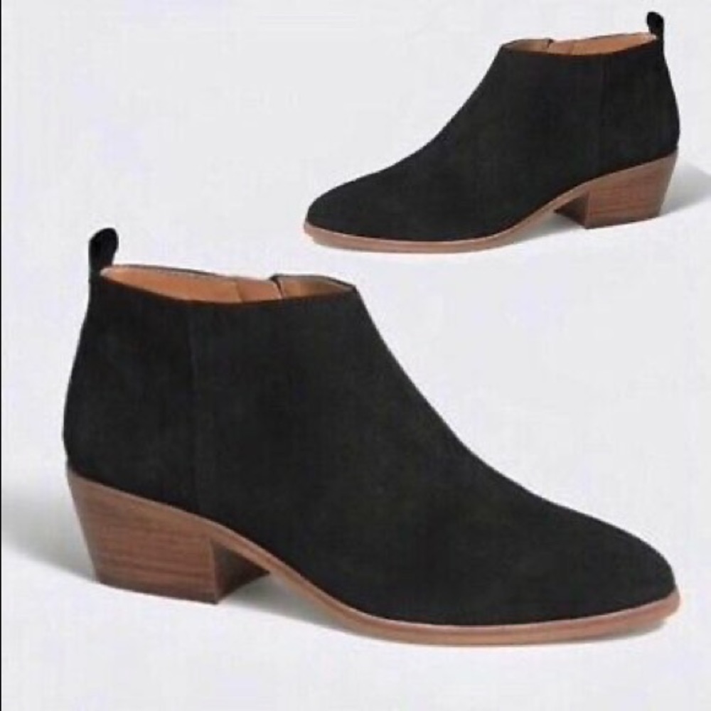 💐2/$20 J Crew black suede stacked low heeled booties 7.5